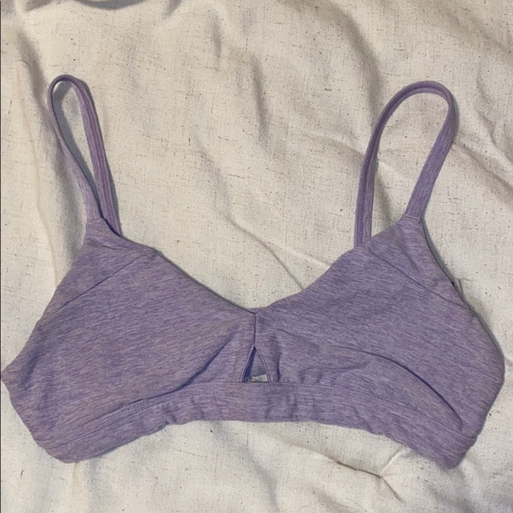 Alo yoga sports bra